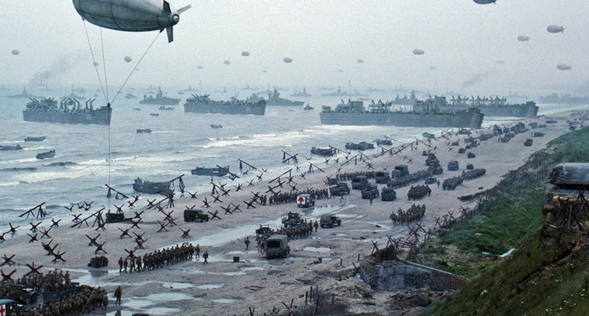 Omaha Beach au soir du 6 juin dans "IL FAUT SAUVER LE SOLDAT RYAN" de Steven Spielberg (1998)